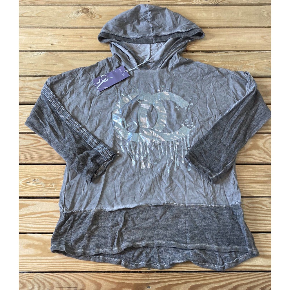 NWT Grey Violet Hooded Shirt Size Medium Women’s Grey Pullover